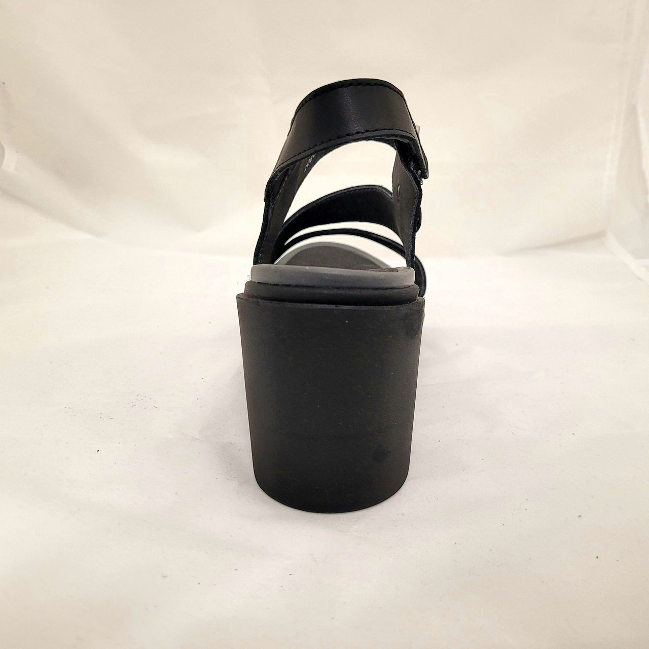 Art Catania 2080 Nappa Black Sandals