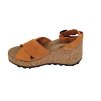 DONY440FLY Orange Suede Sandals