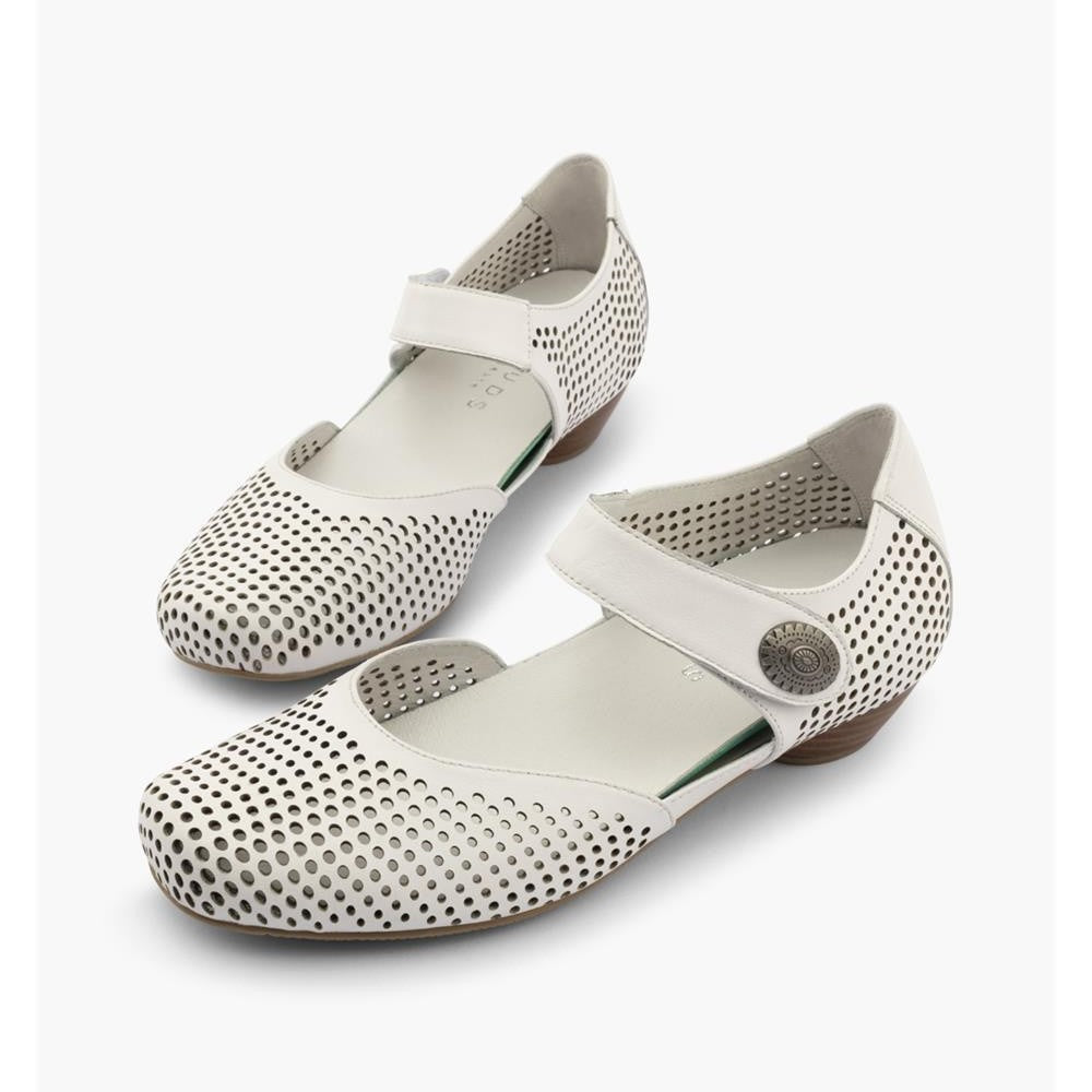 Klouds Darlene White Dress Shoe | Orthotic firendy