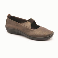 Brown shoe with a strap