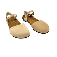 El Naturalista Wakataua Nobuck Cream Sandals