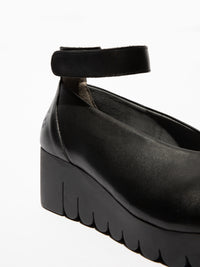 Violet VILY161FLY Burn Leather Black