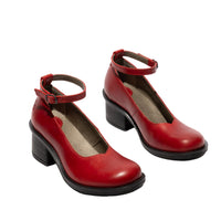 Camden CEIZ308FLY Ankle Strap Rug Leather Red