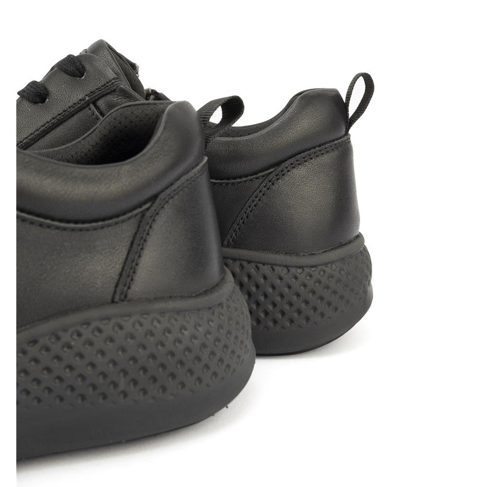 Kelsey Black Sneaker | Zip Up and Go in Comfort