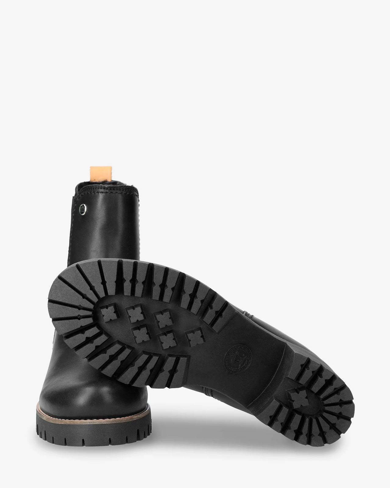 Pia Travel Leather Ankle Boots with Sheepskin Lining.