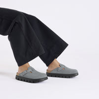 Boston Chunky Basalt Grey Suede Narrow